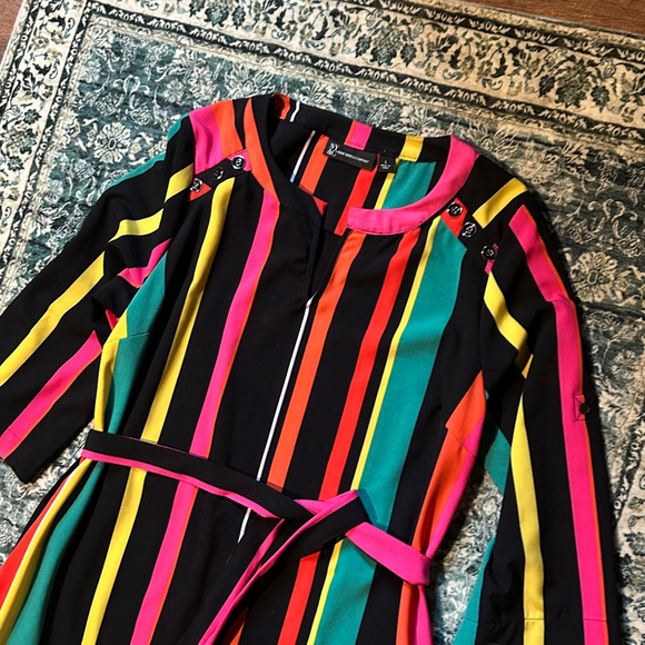Women's NY&C Dress Size L Black Multi-Color Striped - Picture 2 of 5